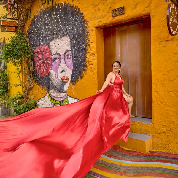 Flying Dress Photoshoot Cartagena in Getsemaní