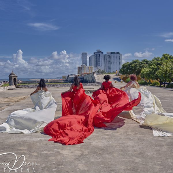 Flying Dress Cartagena Photography Package
