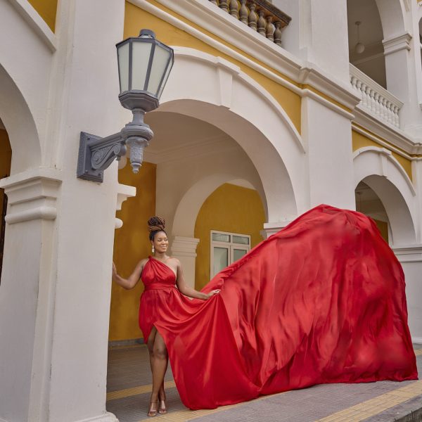 Flying Dress Cartagena Photography Package - One Person