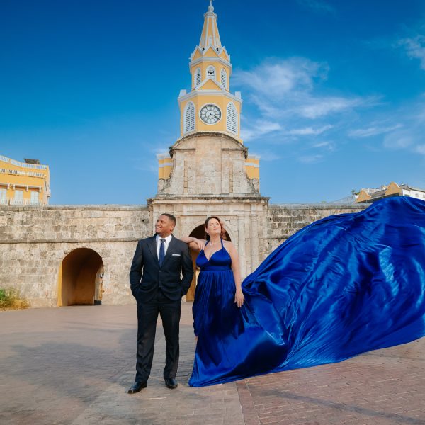 Flying Dress Old City Photography Package - Couples