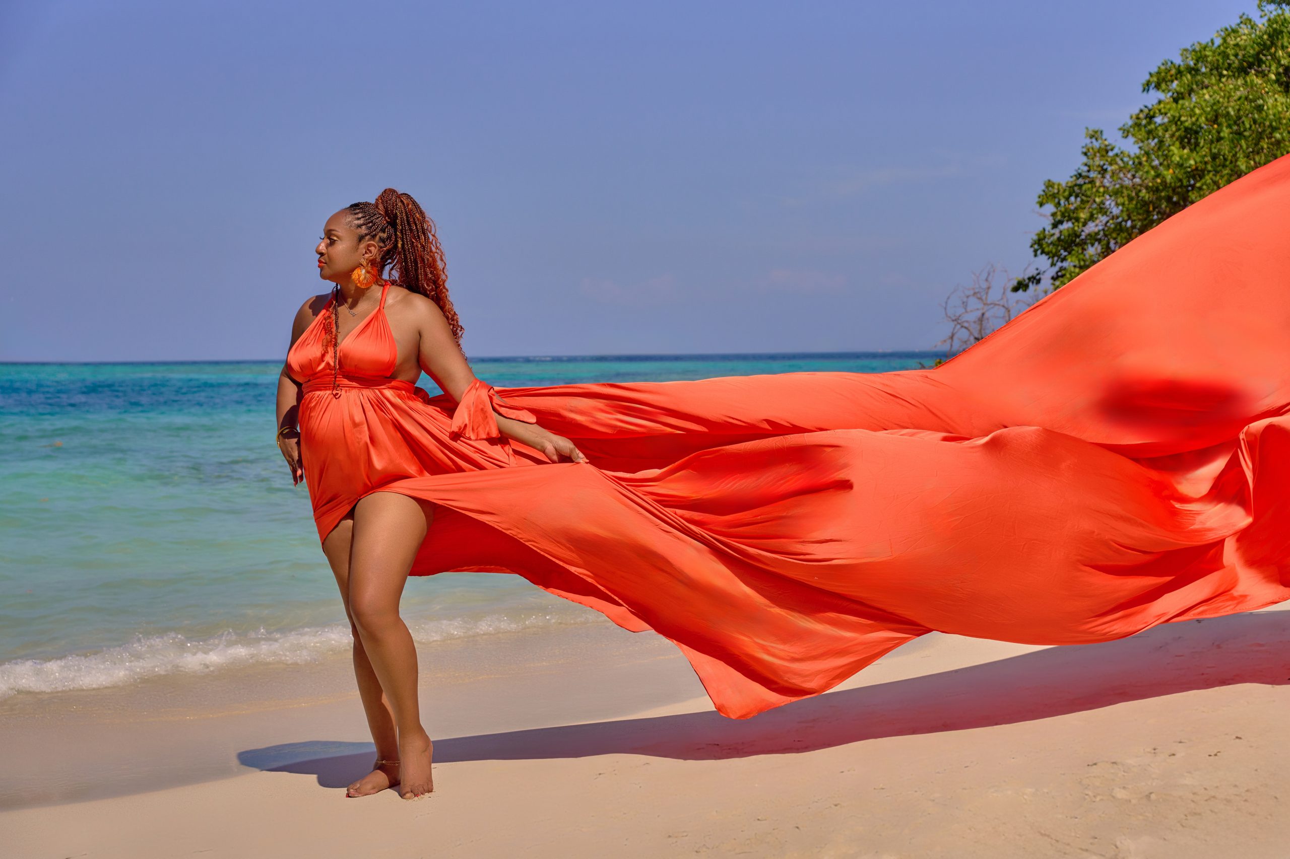 Book a flying dress photoshoot in Cartagena