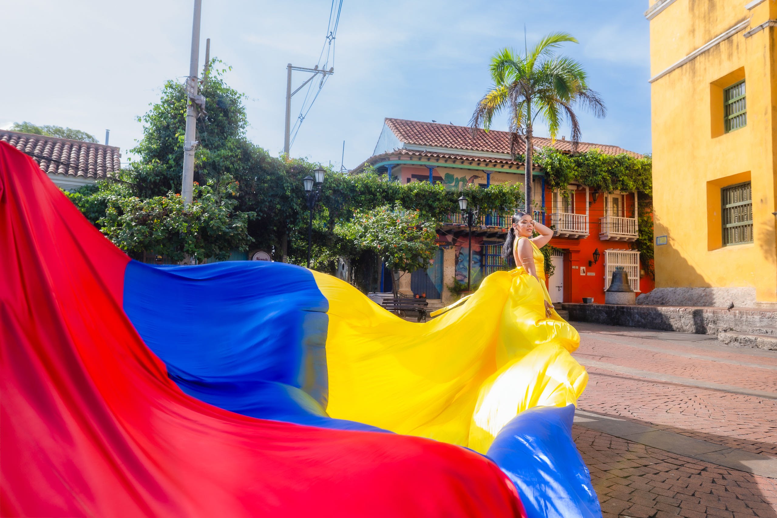 Colombia flag flying dress photoshoot in Getsemaní Cartagena
