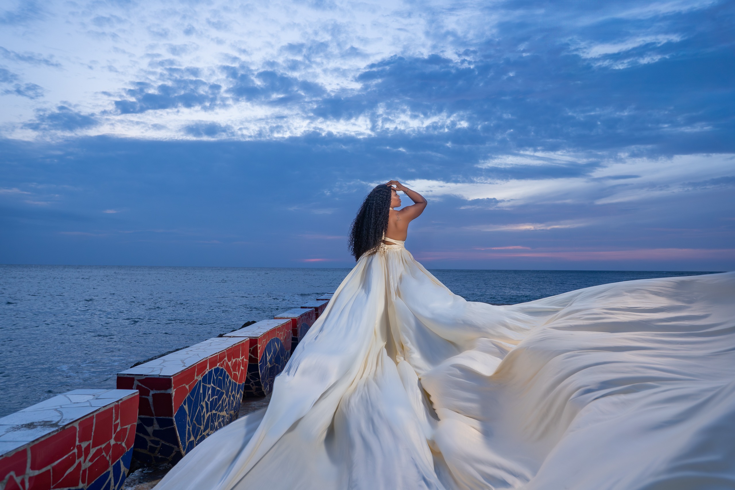 Book a sunset flying dress photoshoot in Cartagena