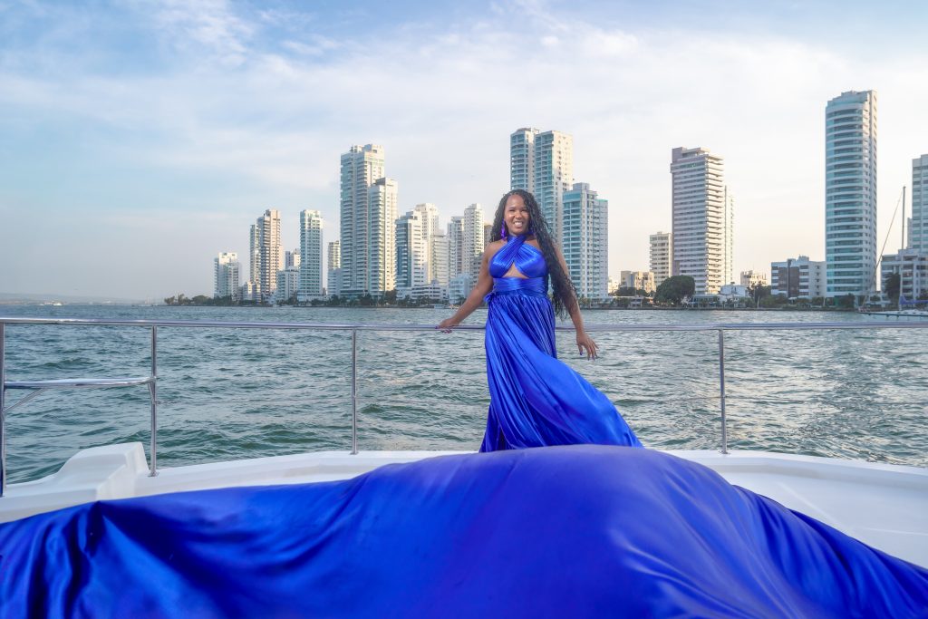 Flying dress photoshoot in Cartagena, Colombia
